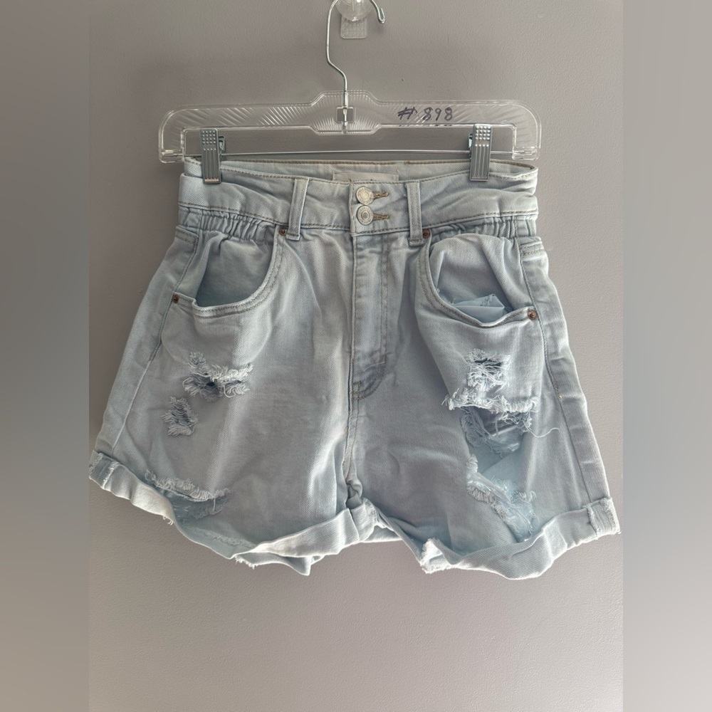 Vanilla Star Women’s High Rise Light Denim Elastic Waist Distressed Shorts SZ 7